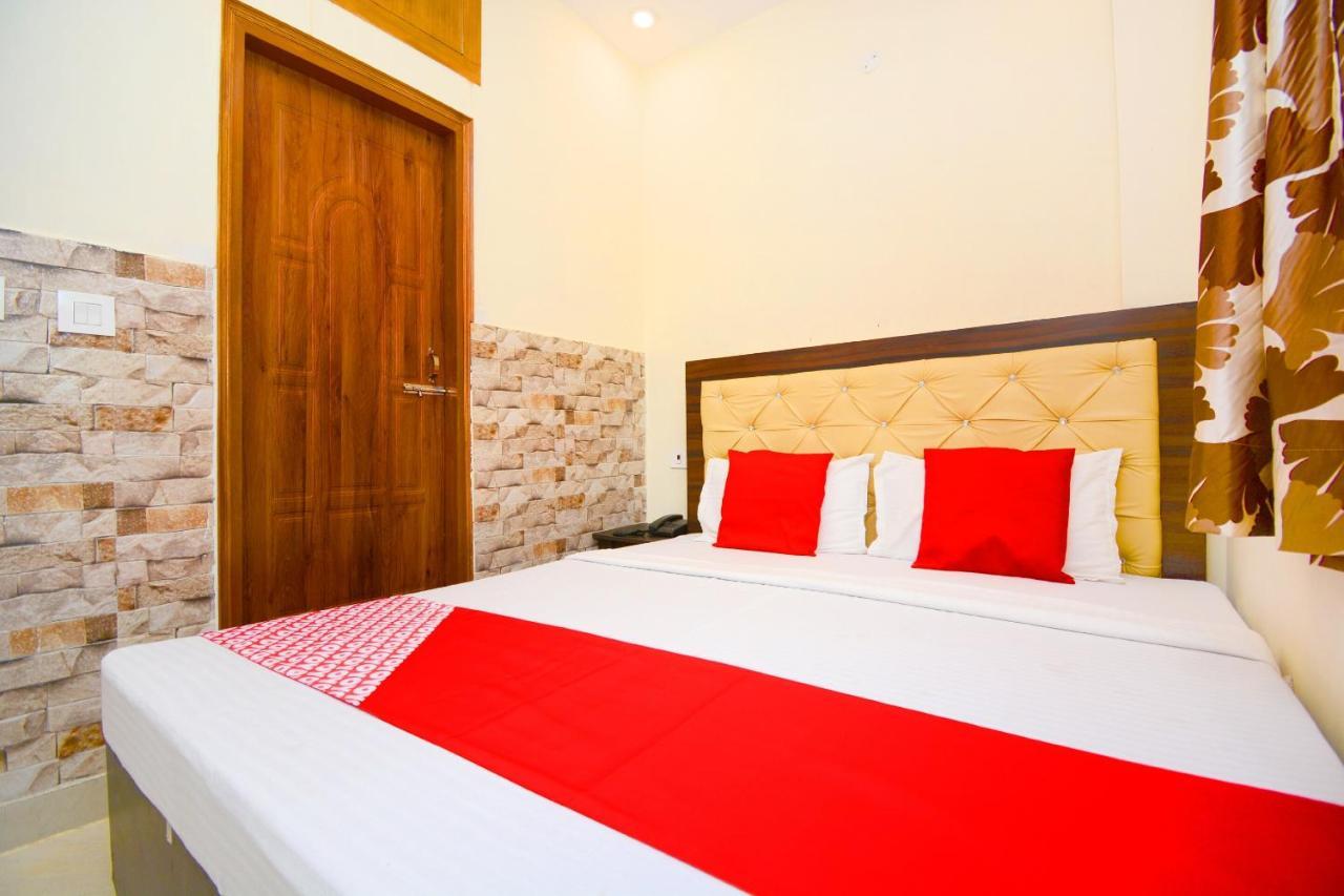 Oyo Flagship 38733 The Sai Palace Panchkula Exterior photo